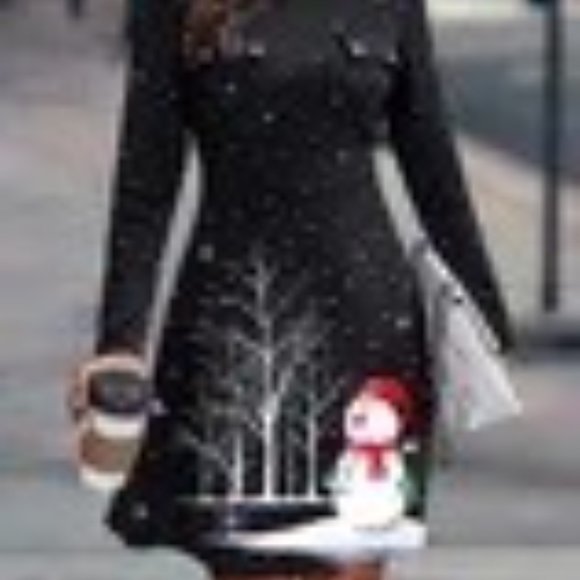 Fun Christmas Dress; size US 6/small - Picture 3 of 3